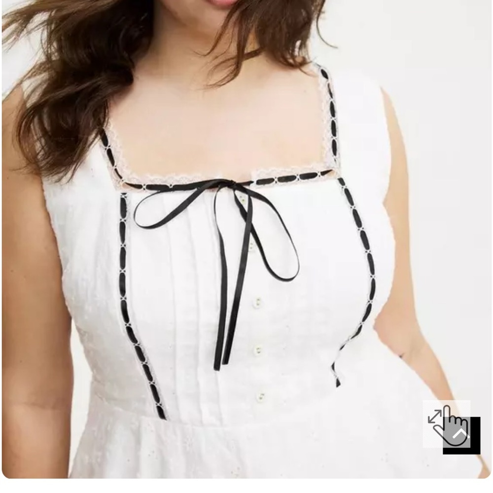 Torrid - Peplum Eyelet Top - size 2